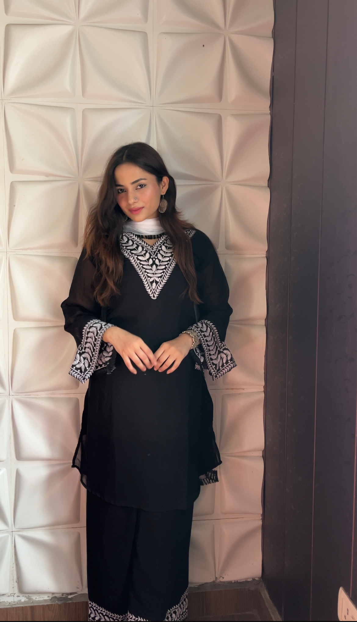 Chikankari Work Kurta & Pant Set