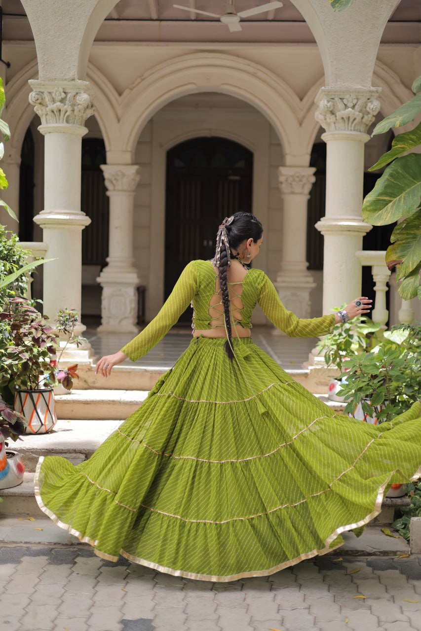 Mirror Kodi Leheriya Raas Lehenga