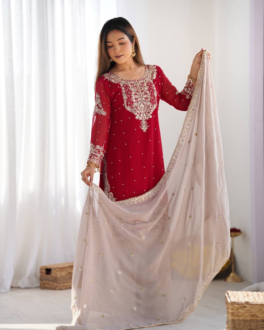Regal Dori Embroidery Georgette Kurta Set