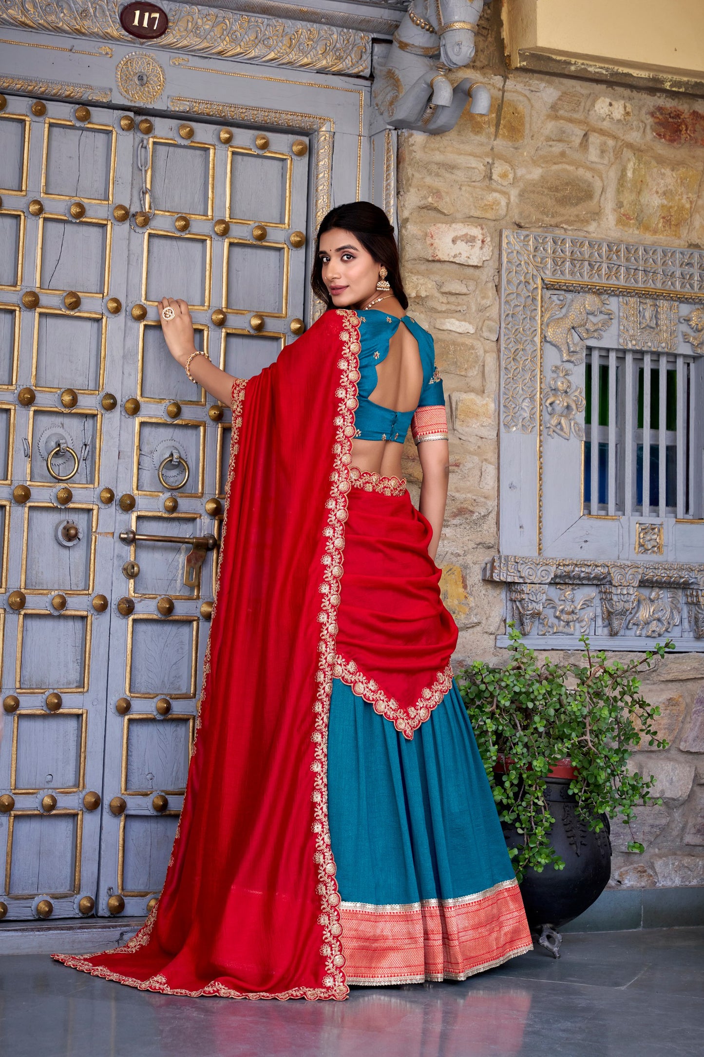 Zari Weave Mystic Shine Lehenga