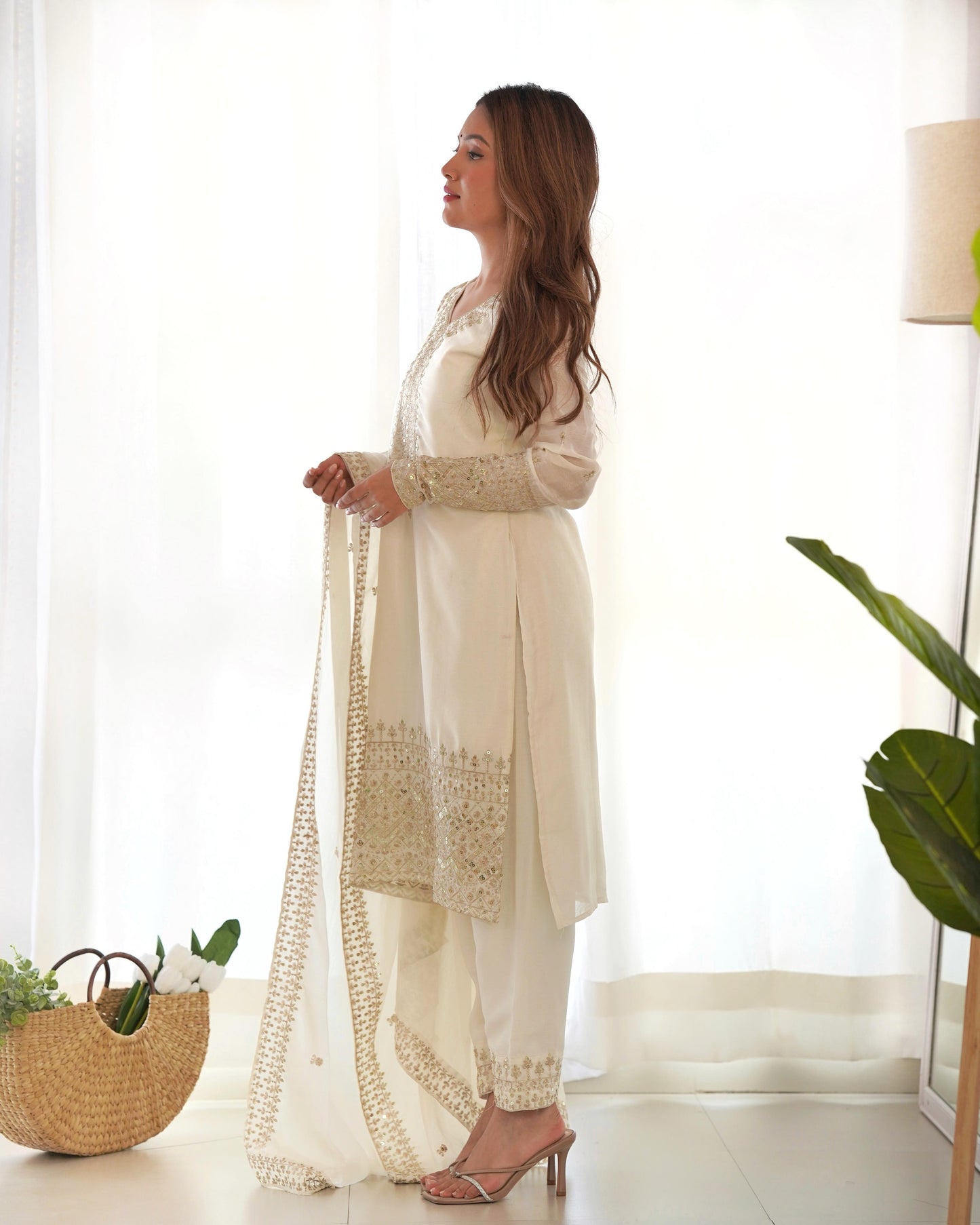 White Chinnon Silk Embroidered Kurta Set