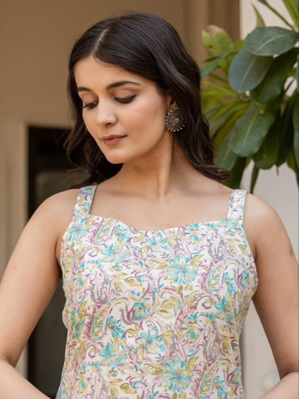 Easy Fit Sleeveless Cotton Kurti
