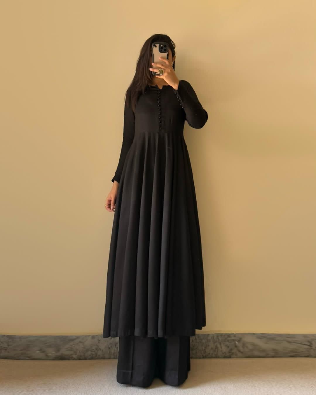 Black Luxe Kurta Set With Golden Elegance