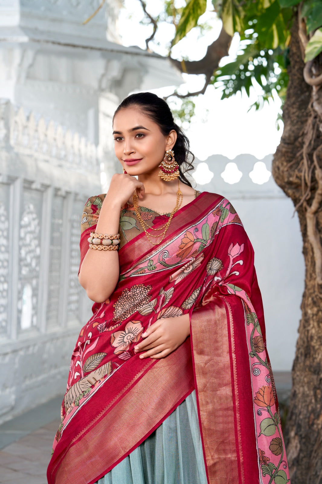 Modern Muse Lehenga