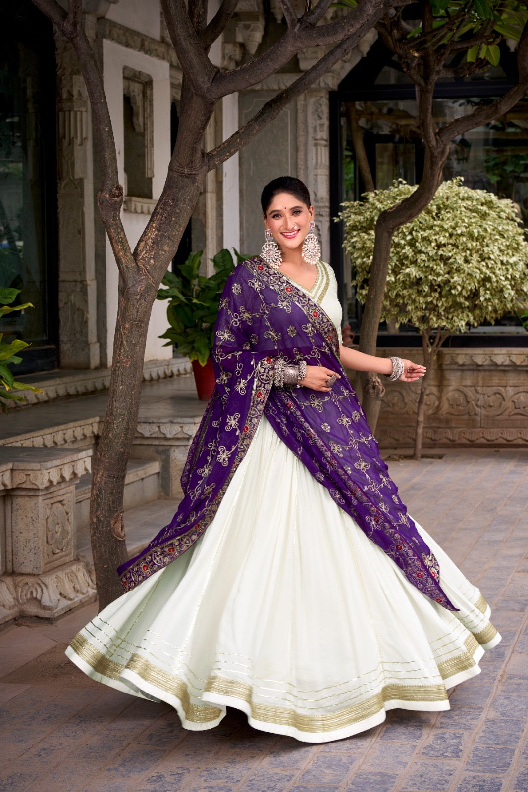 Zari Glow Classic Navratri Lehenga