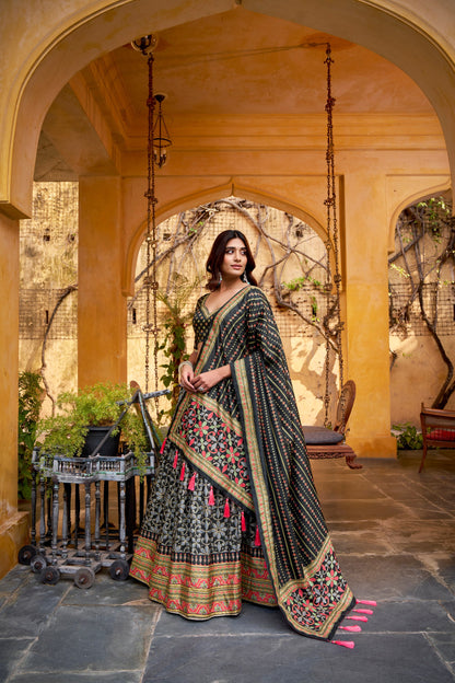 Regal Sparkle Tussar Silk Festive Set