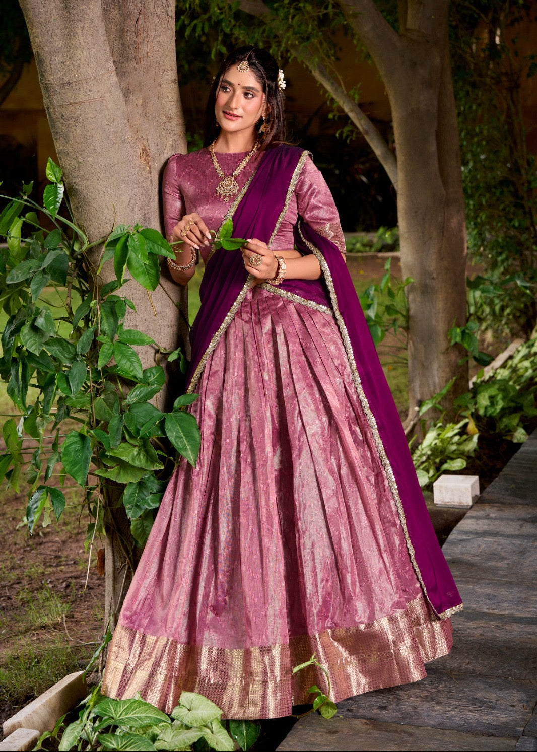Traditional Zari Weaving Silk Lehenga