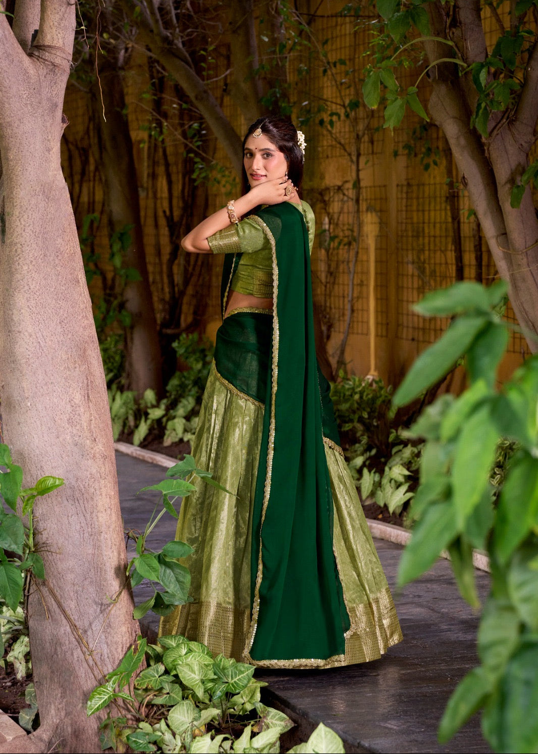 Traditional Zari Weaving Silk Lehenga