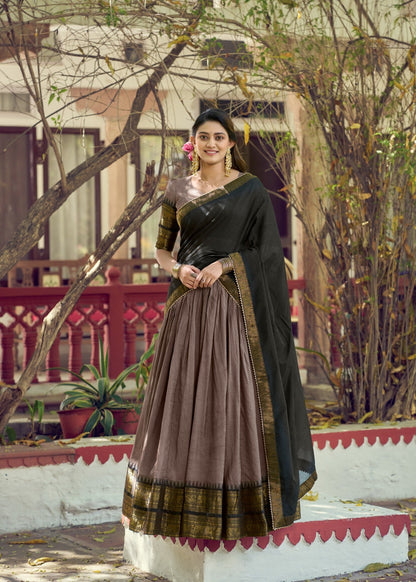 Regal Zari Weave Half Saree