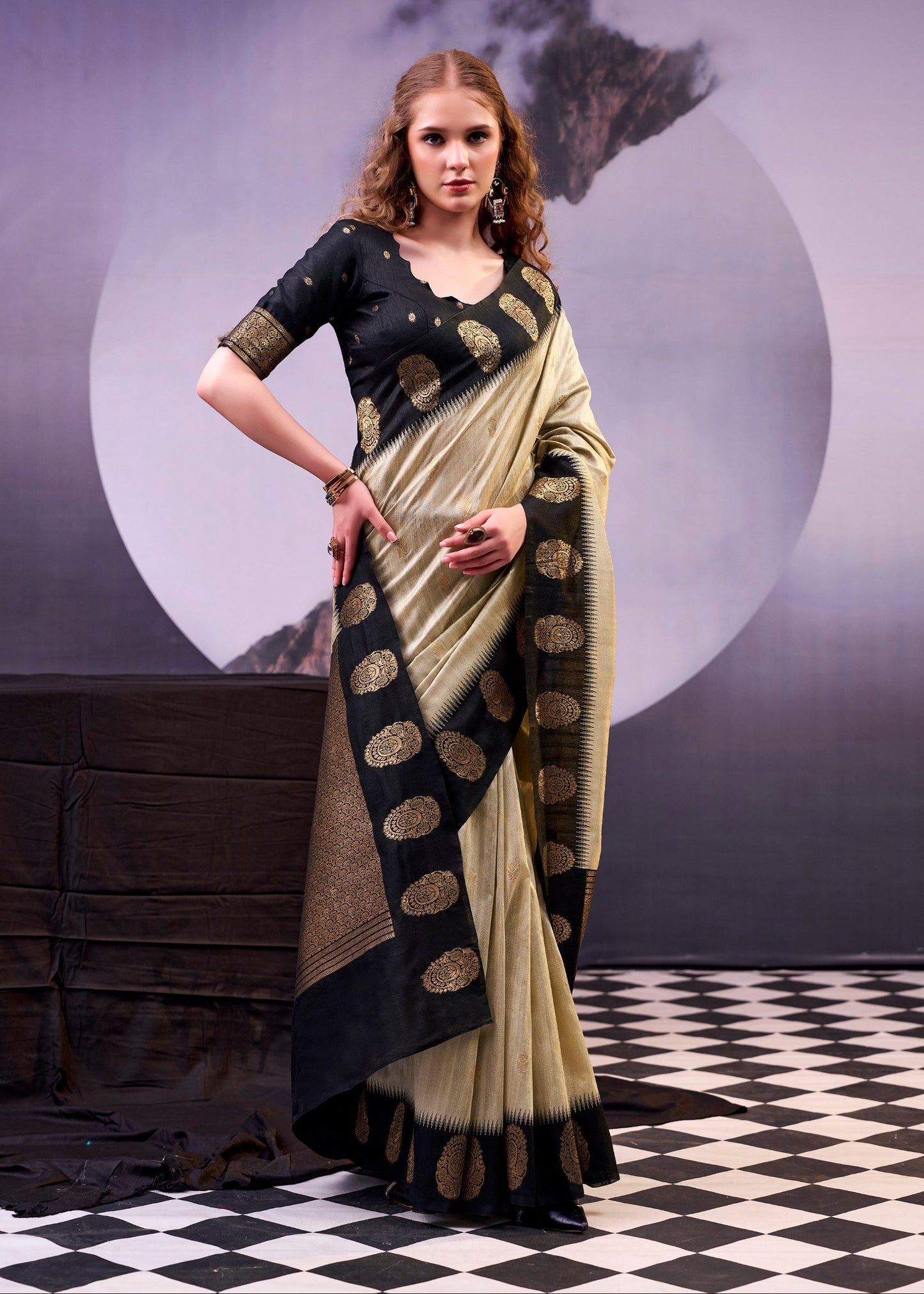 Golden Glow Zari Weave Saree