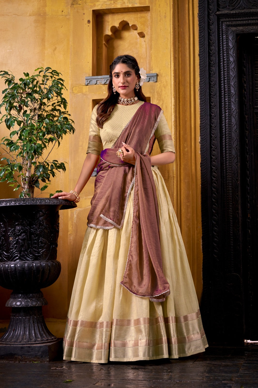 Elegant Zari Weaving Silk Half Saree