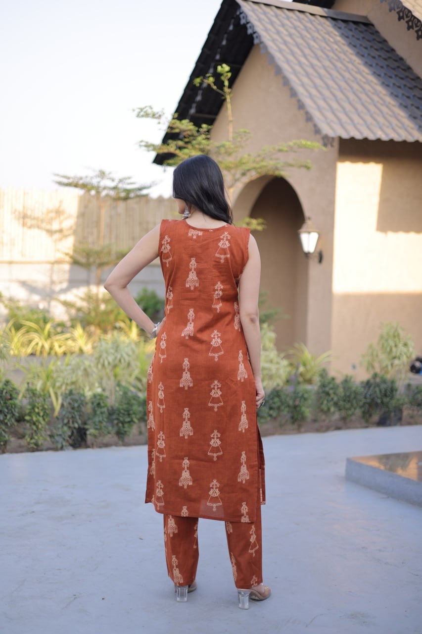 Minimal Motif Sleeveless Co-ord Set