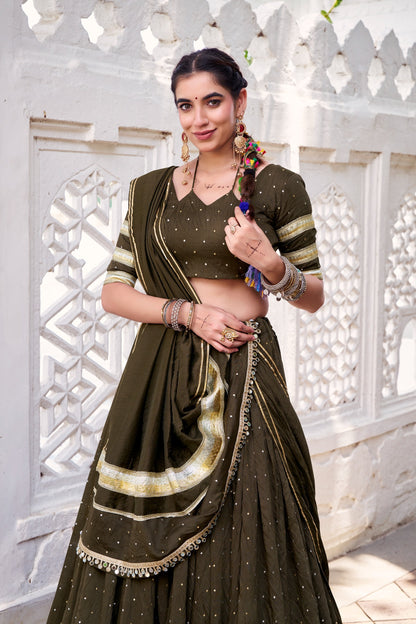 Saanjh Sitara Lehenga Set