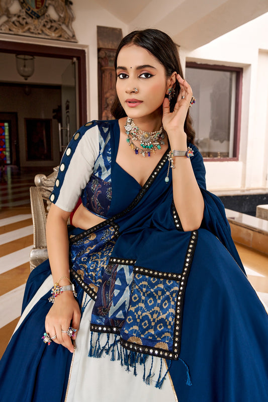 Ghoomar Glow Navratri Chaniya Choli