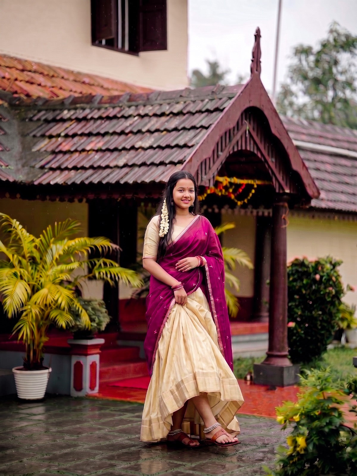 Cream Lehenga with Zari Border Dupatta