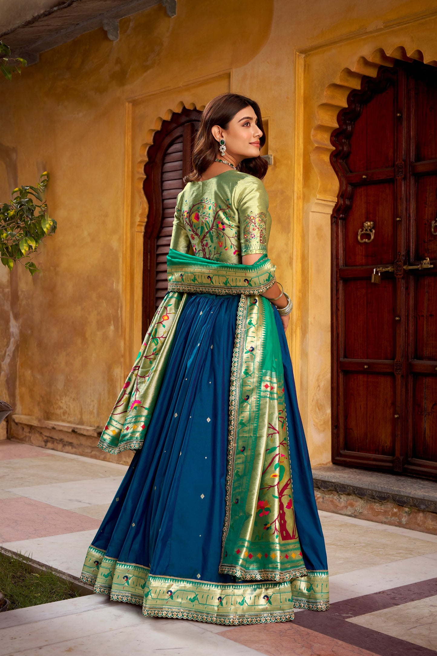 Intricate Zari Weaving Paithani Lehenga Set