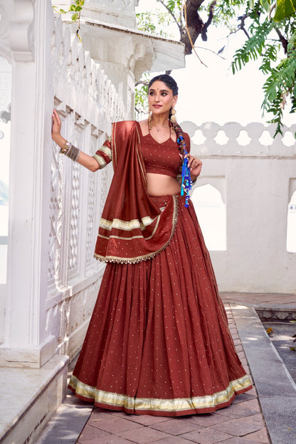 Saanjh Sitara Lehenga Set