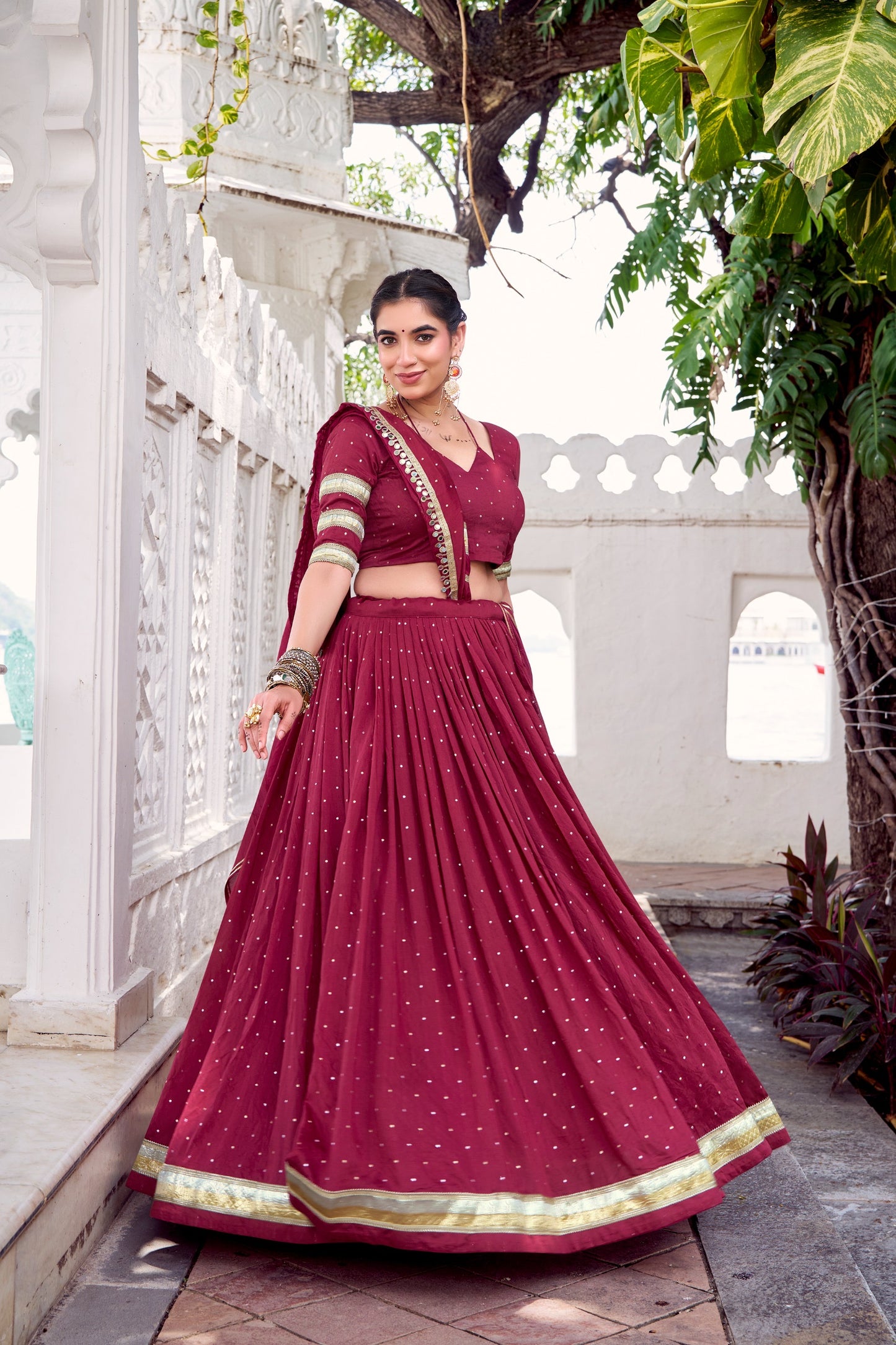 Saanjh Sitara Lehenga Set