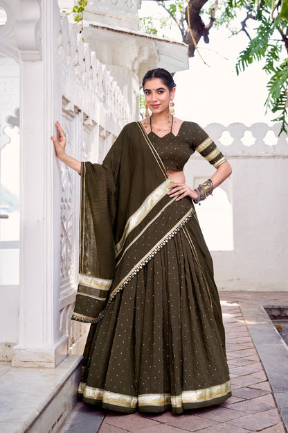 Saanjh Sitara Lehenga Set