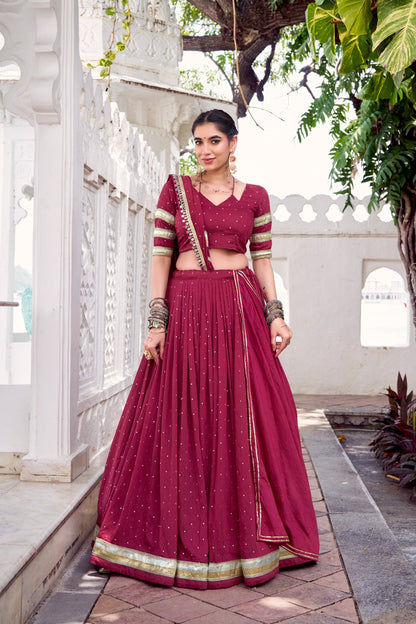 Saanjh Sitara Lehenga Set