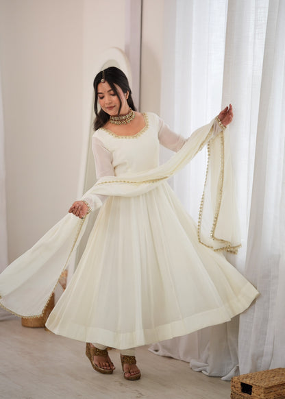 Sitara Mirror Lace Chanderi Anarkali Set