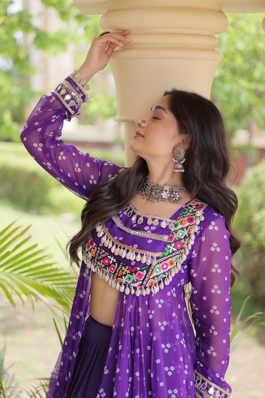 Bandhani Kutchi Work Navratri Lehenga & Kurti Set