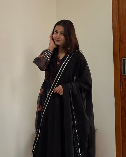 Black Floral-Print Kurta Set