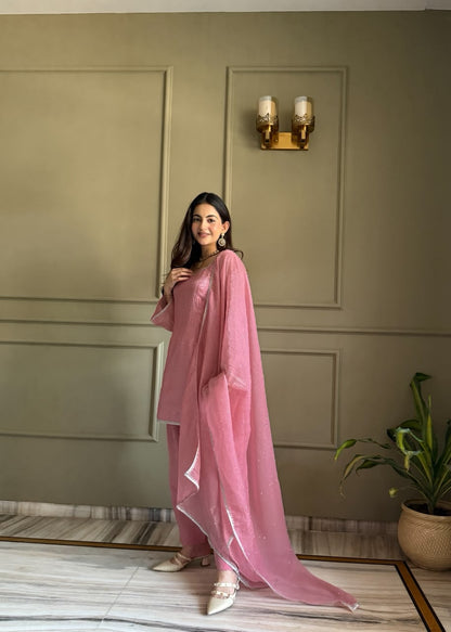 Soft Dreamy Diamond Suit Set