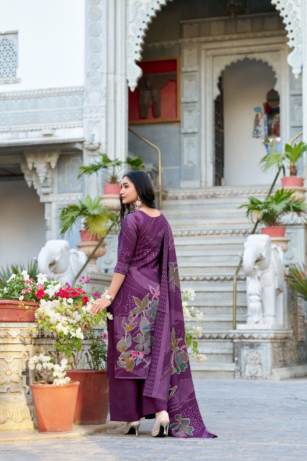 Glamorous Salwaar Suit Set