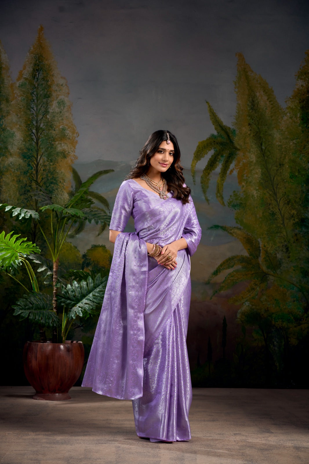 Kanjivaram Pastel Shaded Weaving Saree
