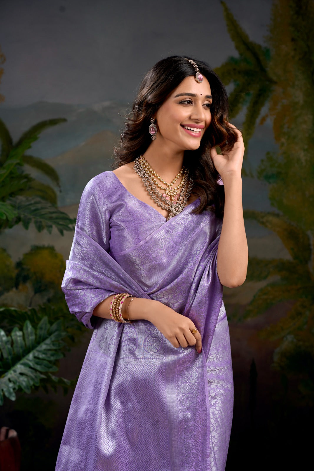 Kanjivaram Pastel Shaded Weaving Saree