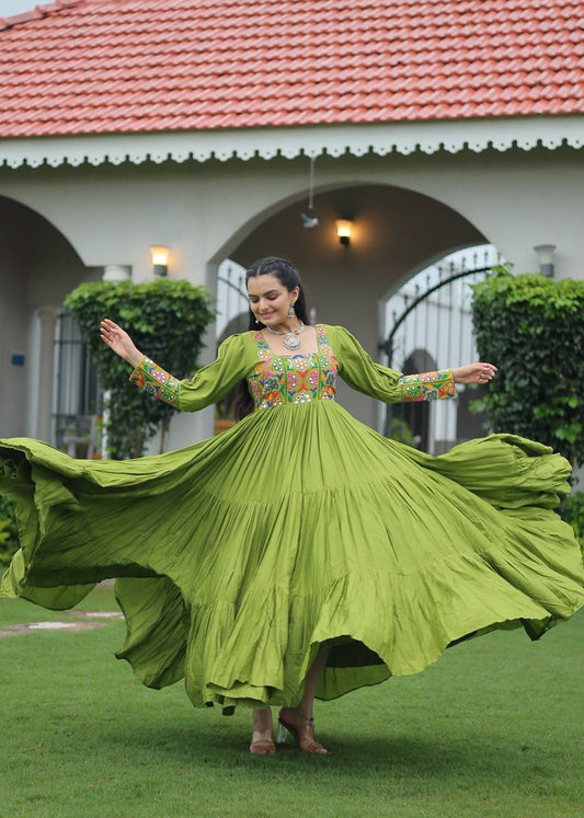 Embroidered Front & Elegant Backless Gown