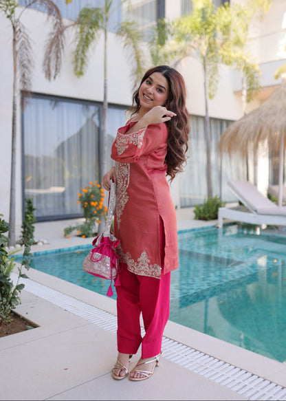 Elegant Sparkle Mirror Work Kurti Set