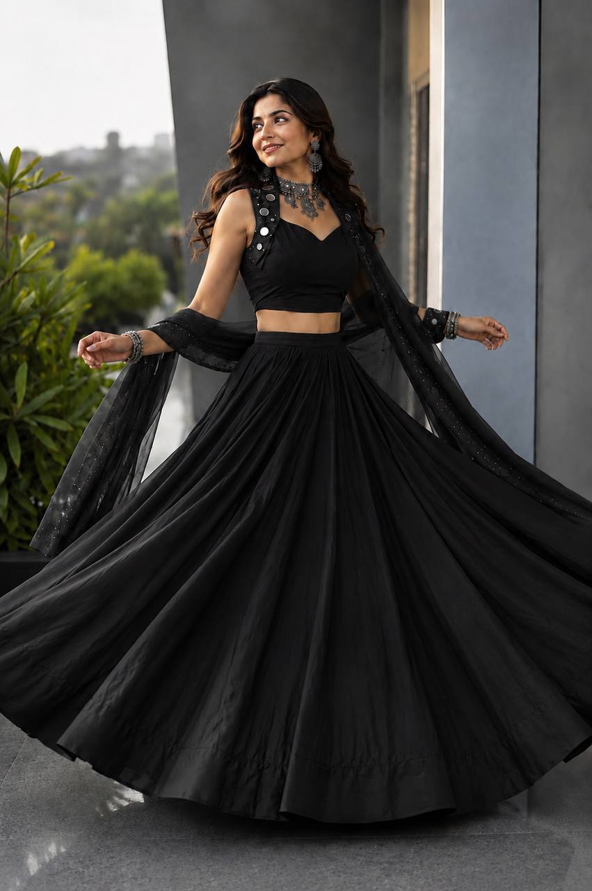 Raas Classic Navratri Lehenga