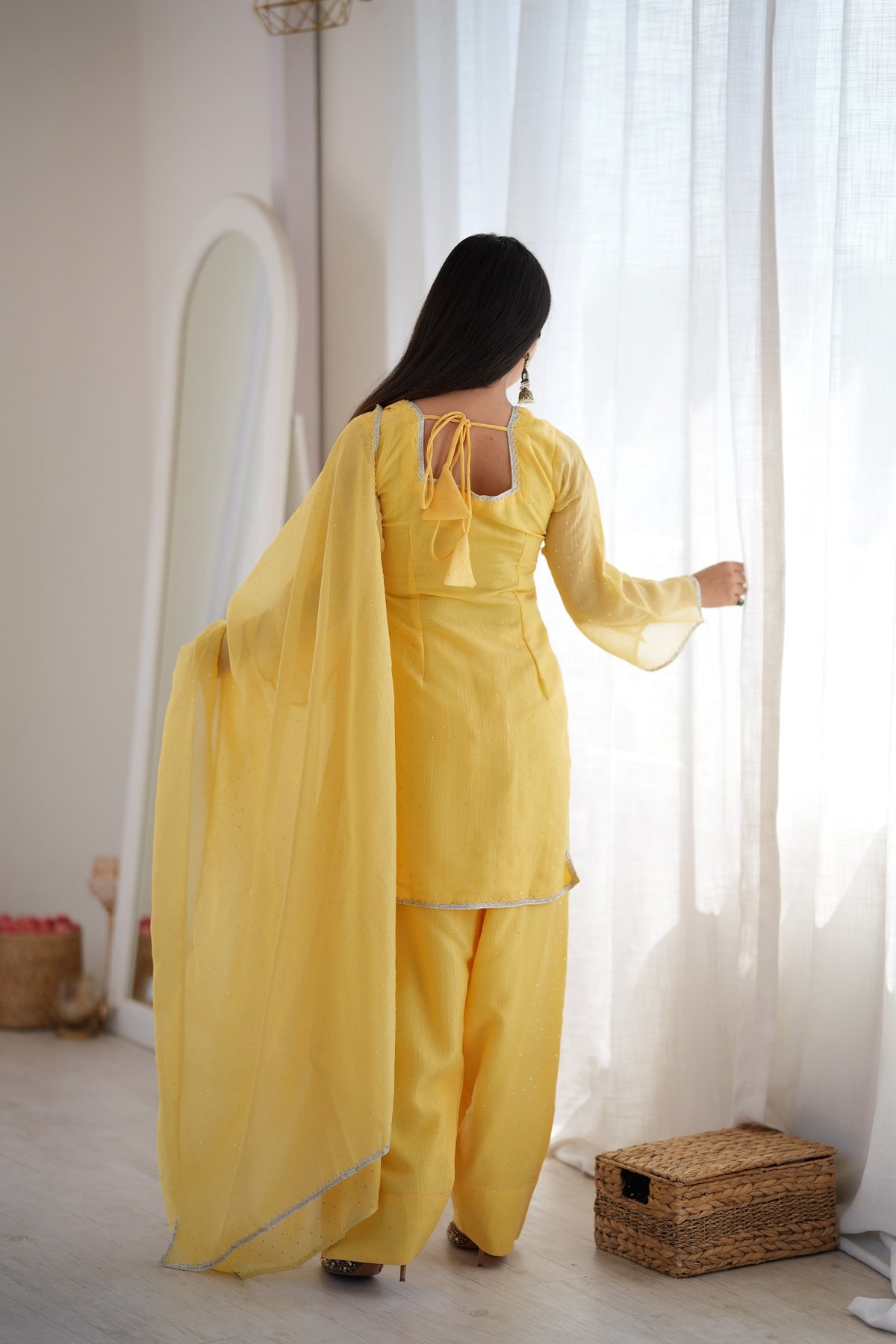 Soft Dreamy Diamond Suit Set
