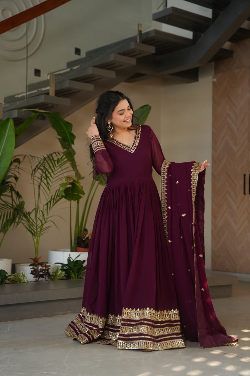 Blooming Gown Set with Embroidered Sequins-work
